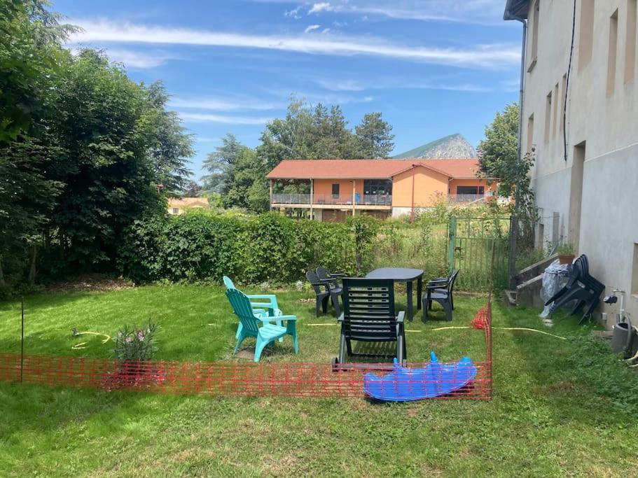 Logement Cosy Et Jardin Saint-Laurent-en-Royans Екстер'єр фото